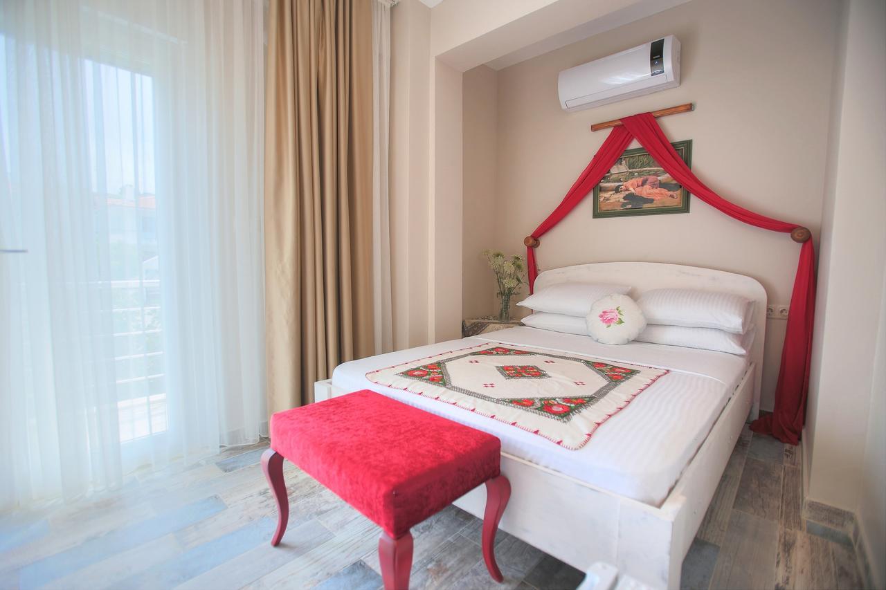 Cunda Morisi Otel Айвалик Екстер'єр фото